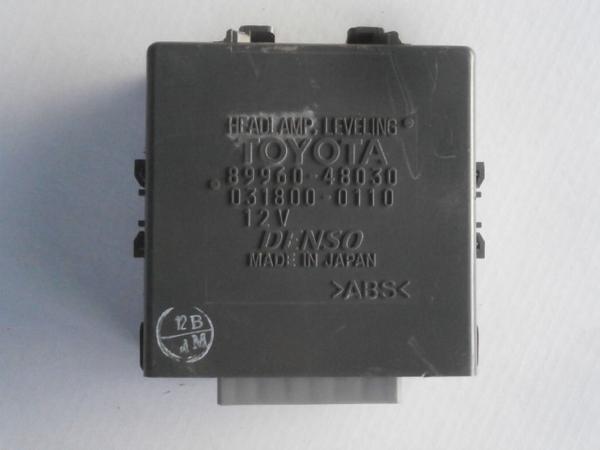 トヨタ クルーガーV ACU20W ヘッドランプレベリング @2578拍卖