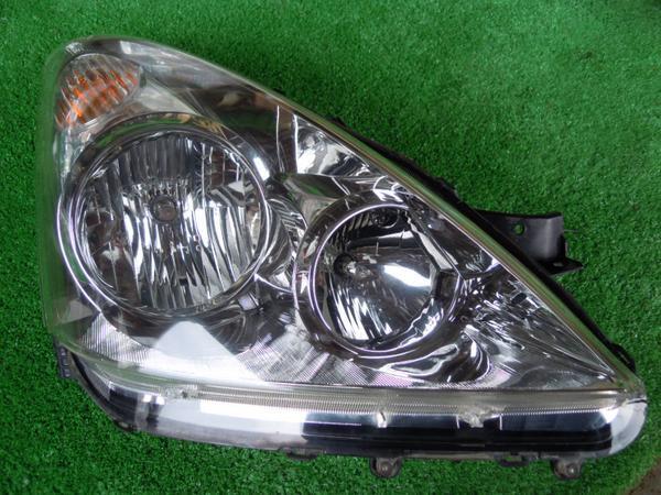 トヨタ ウィッシュ ZNE10G 右ヘッドライト @0144拍卖
