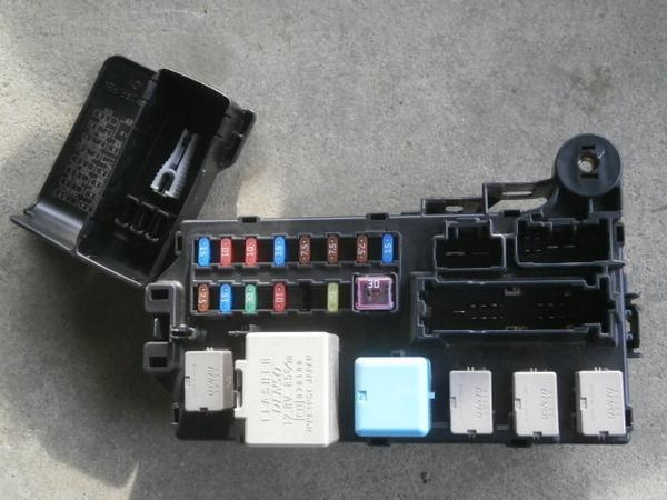 ダイハツ ムーブ L150S 室内ヒューズBOX @1891拍卖