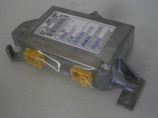 ホンダ ストリーム RN1 エアバックコンピューター @2560拍卖