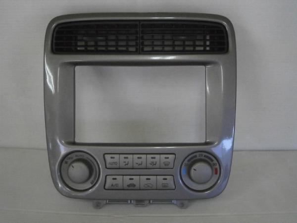 ホンダ ストリーム RN3 エアコンスイッチパネル @2339拍卖