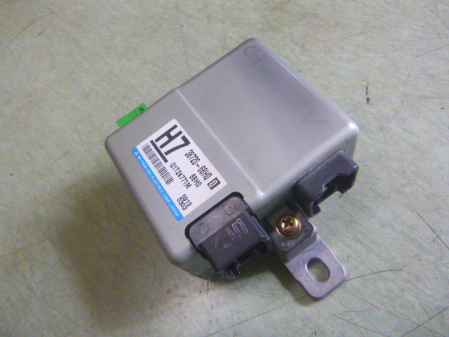 スズキ エブリィ DA64V パワーステコンピューター @12501拍卖