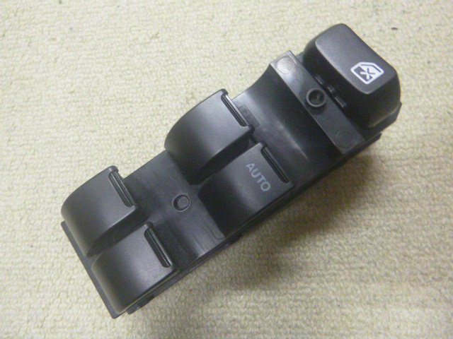 ワゴンR スティングレー MH22S 右Fパワーウインドースイッチ @15016拍卖