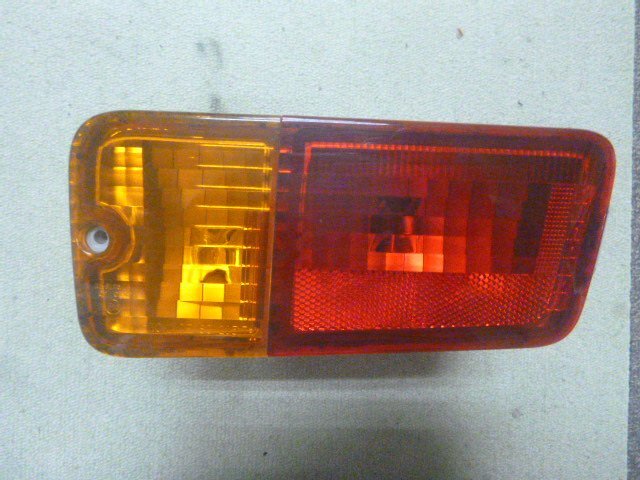 スバル サンバー S510J 右テールランプ @15065拍卖