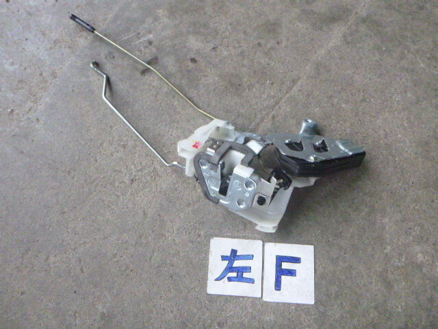 スズキ ワゴンR MH22S 左フロントドアロックASSY @11434拍卖