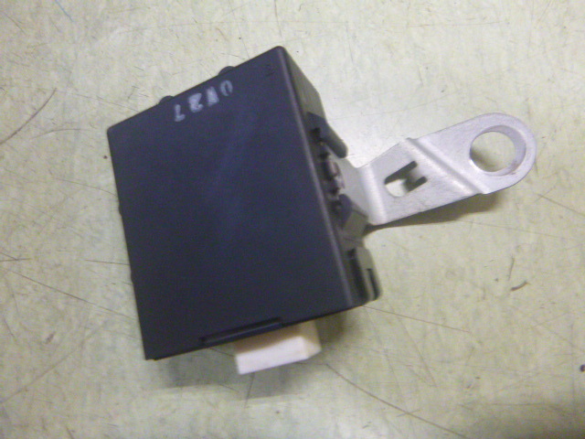 ダイハツ アトレー S220G キーレスレシーバー @12981拍卖