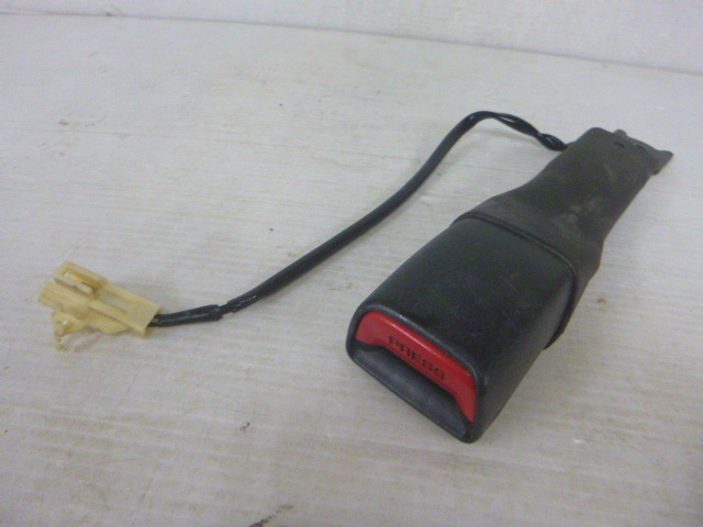 ダイハツ ムーブ L150S 右Fインナーバックル @11171拍卖