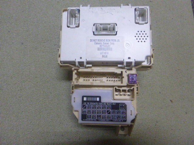 スズキ スイフト ZC31S BCM&ジャンクションブロック @14218拍卖