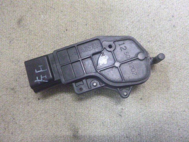 ダイハツ テリオスキッド J131G 左Fドアロックアクチュエーター @15417拍卖