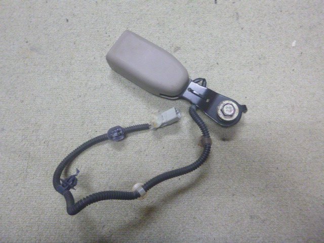 ホンダ NBOX JF1 右Fインナーバックル @15309拍卖