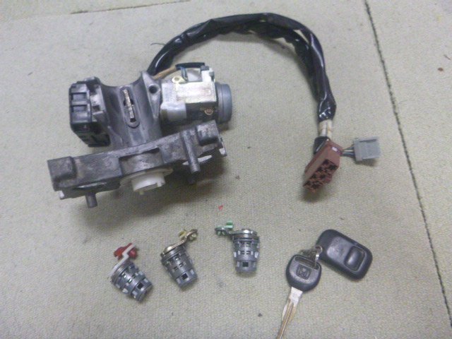 ホンダ バモス HM1 キーシリンダー1台分セット @14949拍卖