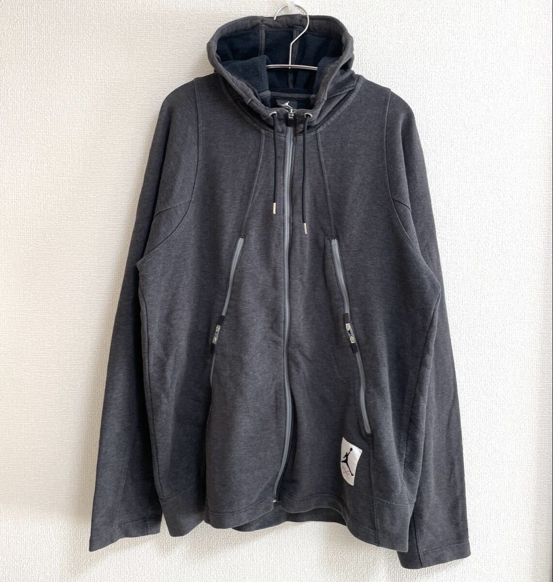 NIKE Jordan ナイキ ジョーダン パーカー L グレー 灰色 メンズ スウェット 裏毛 フライト ワッペンロゴ フーディ ジップアップ 秋冬拍卖