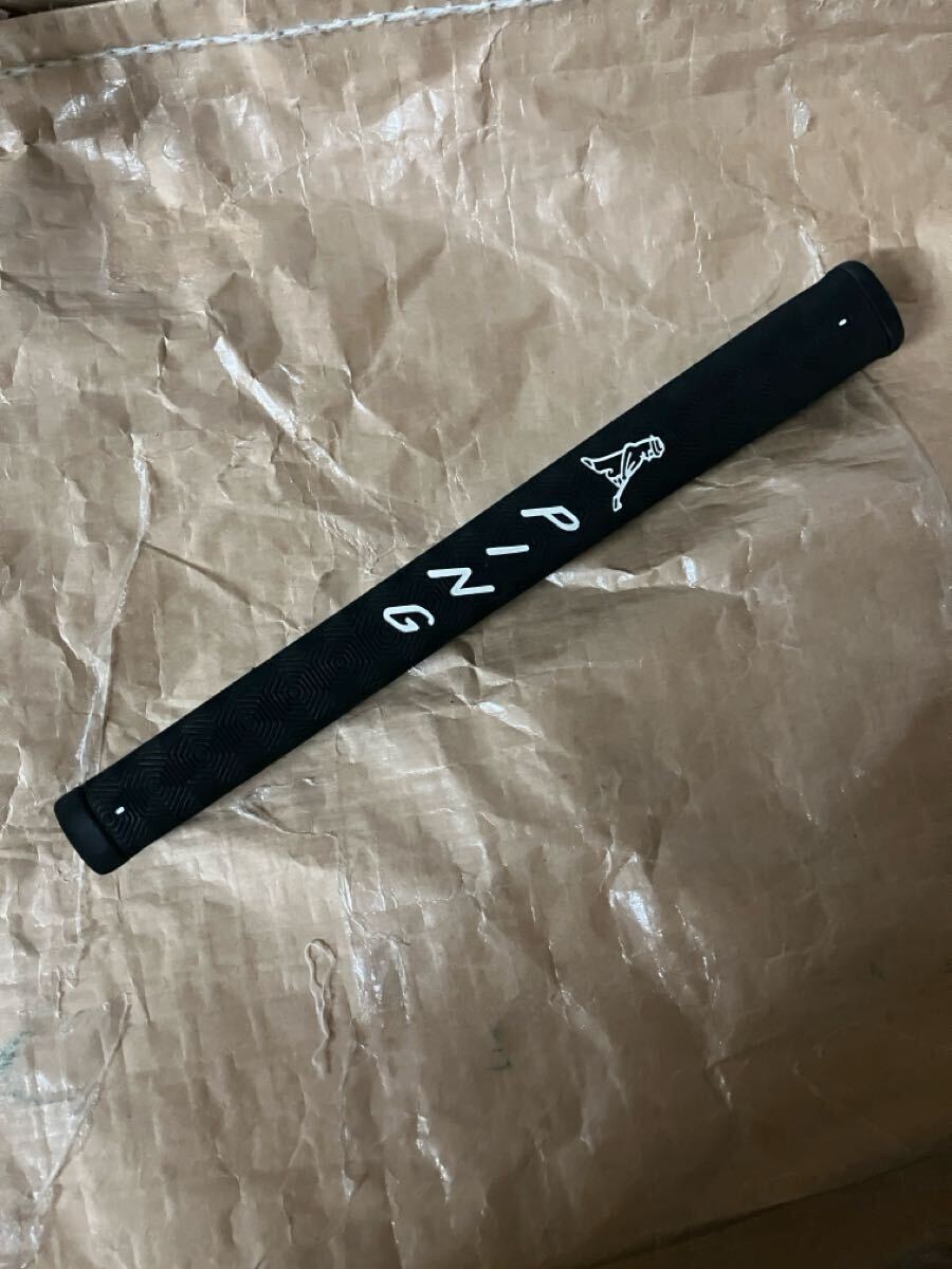 ピン パター用 グリップ PP60 ミッドサイズ ブラック/ホワイト PING GOLF GRIP MIDSIZE拍卖