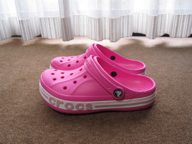 未使用タグ付 crocs クロック サンダル ピンク 21.0cm/J3拍卖