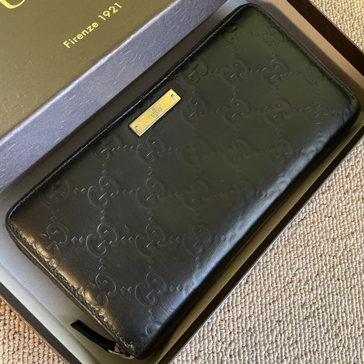 一円 美品 GUCCI グッチ ラウンドファスナー シマレザー 長財布 マーモント シェリー レザー 財布 拍卖