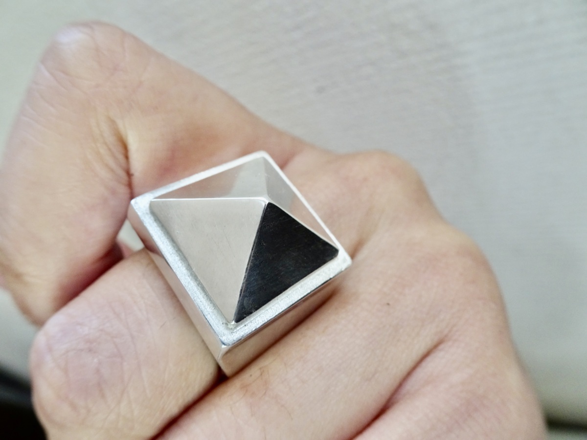 仁尾彫金『一つのスタッズリング』ハンドメイド180拍卖