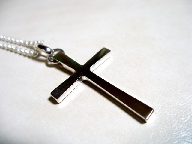 仁尾彫金『プラチナクロスpt900裏抜き無し』ハンドメイド15b拍卖