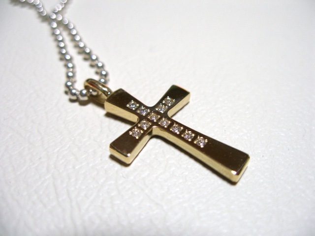 仁尾彫金『フラットゴールドダイヤクロス』ハンドメイド56拍卖