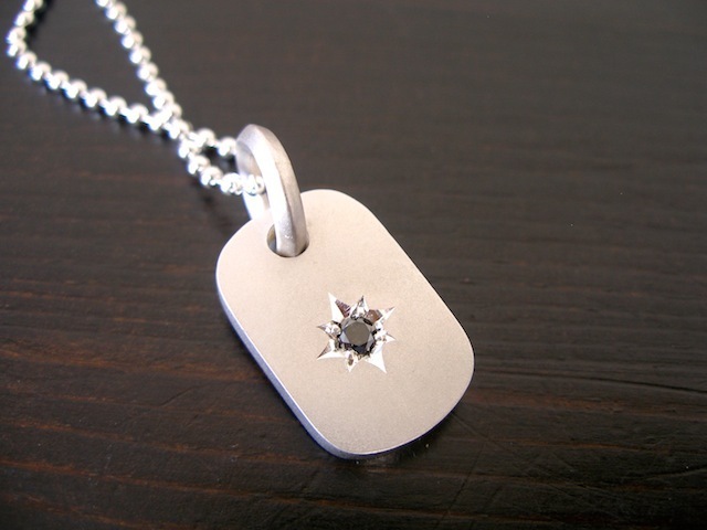 仁尾彫金『一つ星ブラックダイヤプレート』ハンドメイド110拍卖