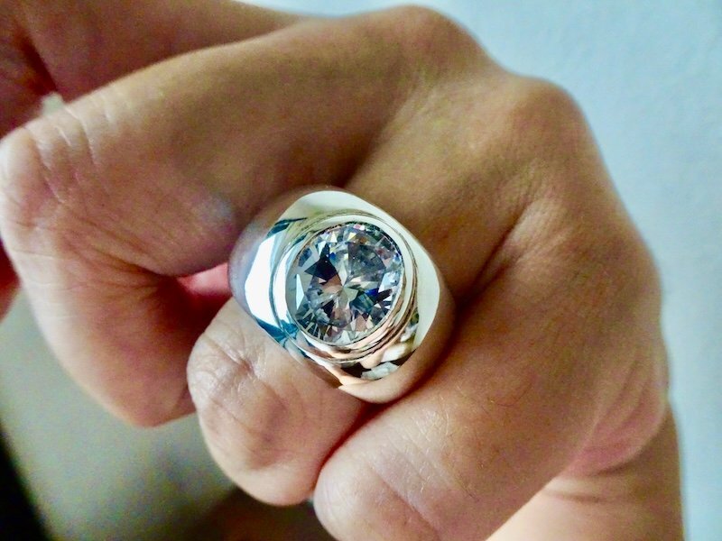 仁尾彫金『オーバルカットジルコニア覆輪プラチナリング』ハンドメイド350b拍卖