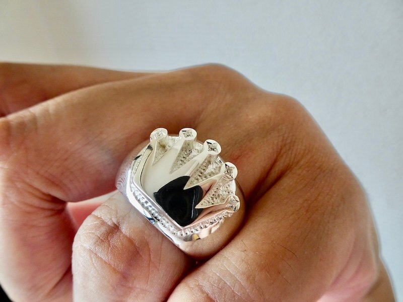 仁尾彫金『5つ星ダイヤ、プラチナ、クラウン甲丸リング』ハンドメイド416b拍卖