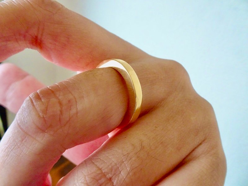 仁尾彫金『幅3mm厚み3ミリ、k18、平打リング』ハンドメイド353b拍卖