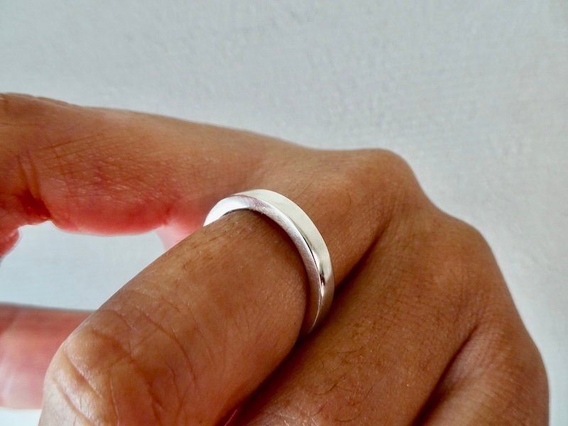 仁尾彫金『幅3.5mm、プラチナ平打リング』ハンドメイド282拍卖