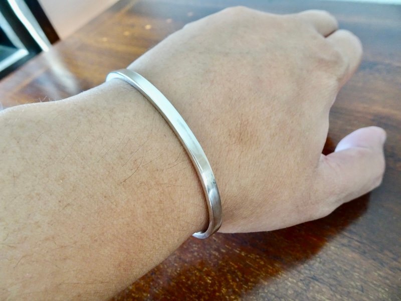 仁尾彫金『幅3.5mm平打ちバングル』ハンドメイド481拍卖