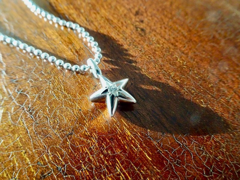 仁尾彫金『一つ星ダイヤ、ぷっくりスターペンダント』ハンドメイド363b拍卖