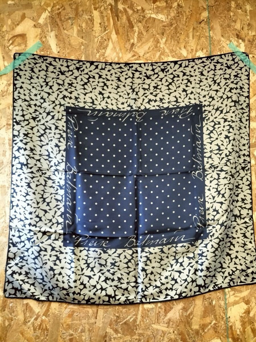 K212 Pierre Balmain ピエール・バルマン スカーフ ネイビー系 保管品 大判拍卖