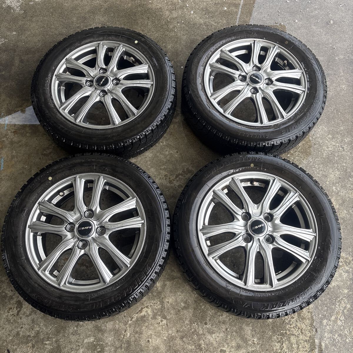 14インチ★タイヤ&ホイール☆スタッドレス★BRIDGESTONE☆ブリザックVRX★155/65R14☆PCD100-4H★4.5J+45☆軽自動車全般OK★拍卖