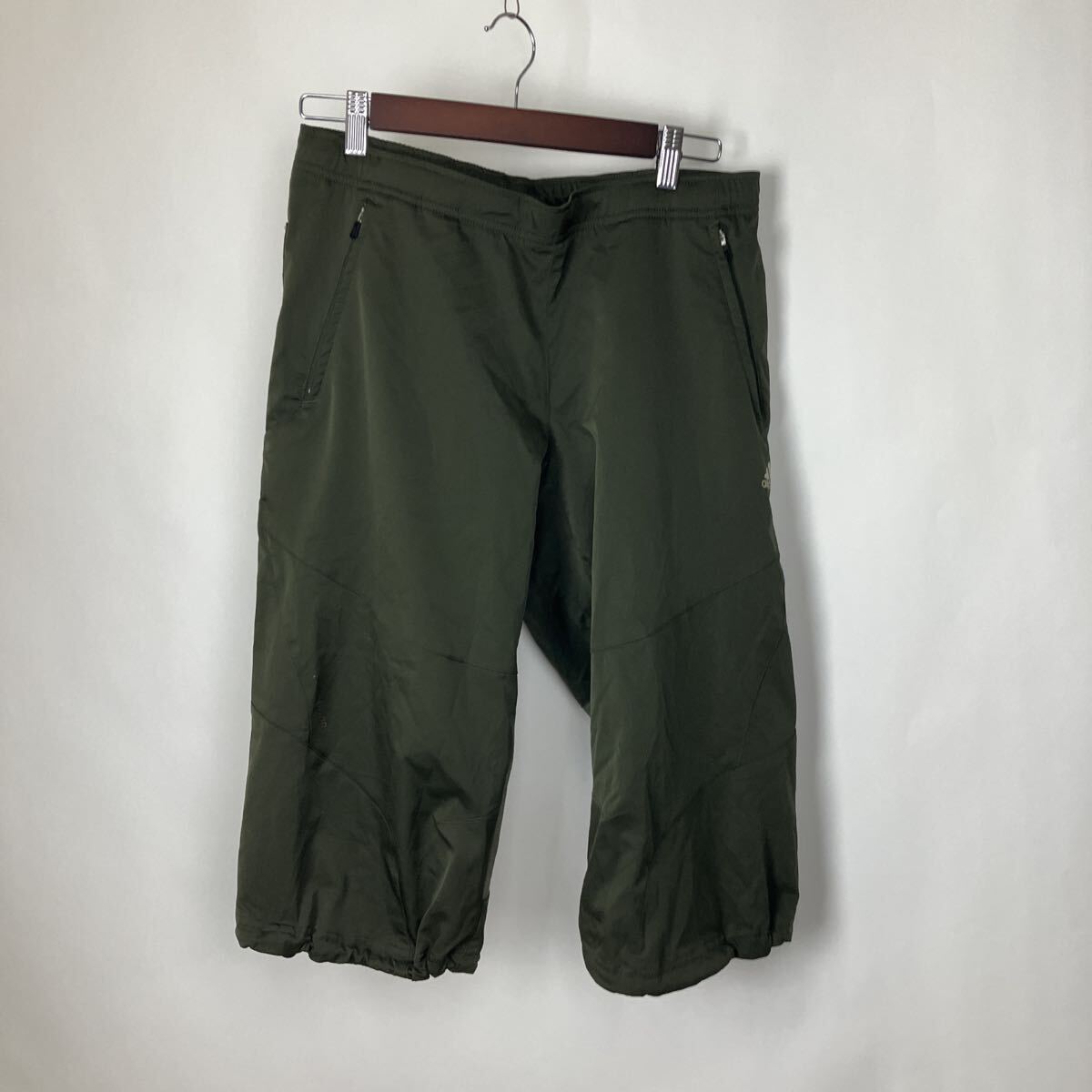 adidas アディダス カーキ ハーフパンツ Lサイズ アウトドア カーキ系 メンズ 男性向け 短パン クロップドパンツ拍卖