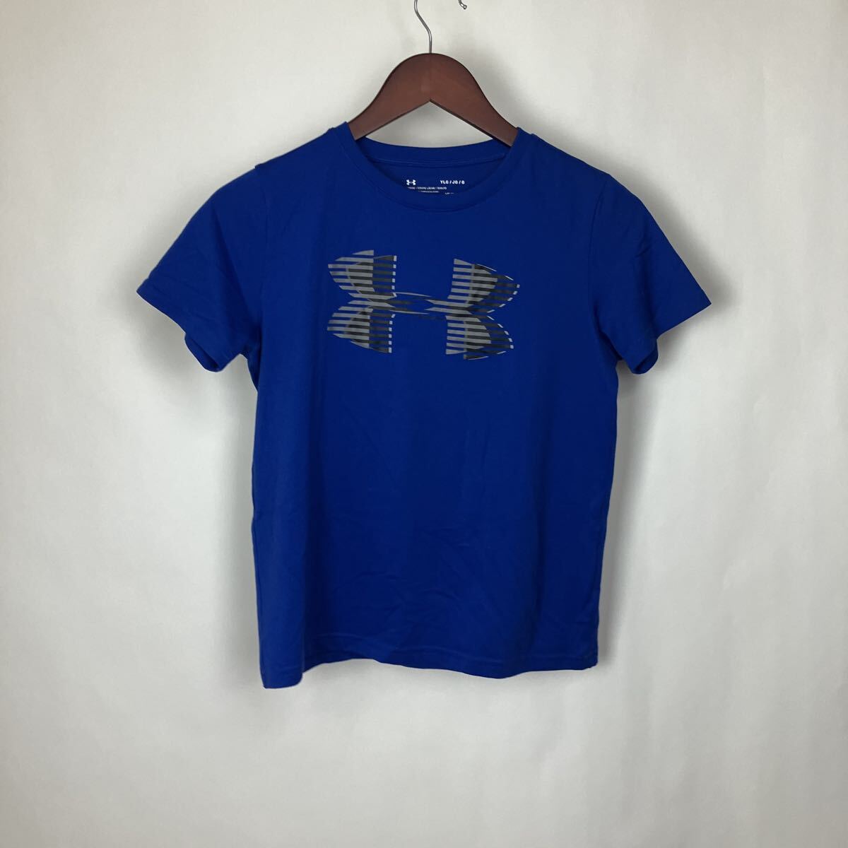 アンダーアーマー UNDER ARMOUR 半袖Tシャツ ブルー ヒートギア スポーツ 半袖 青 子供サイズ YLG トップス拍卖