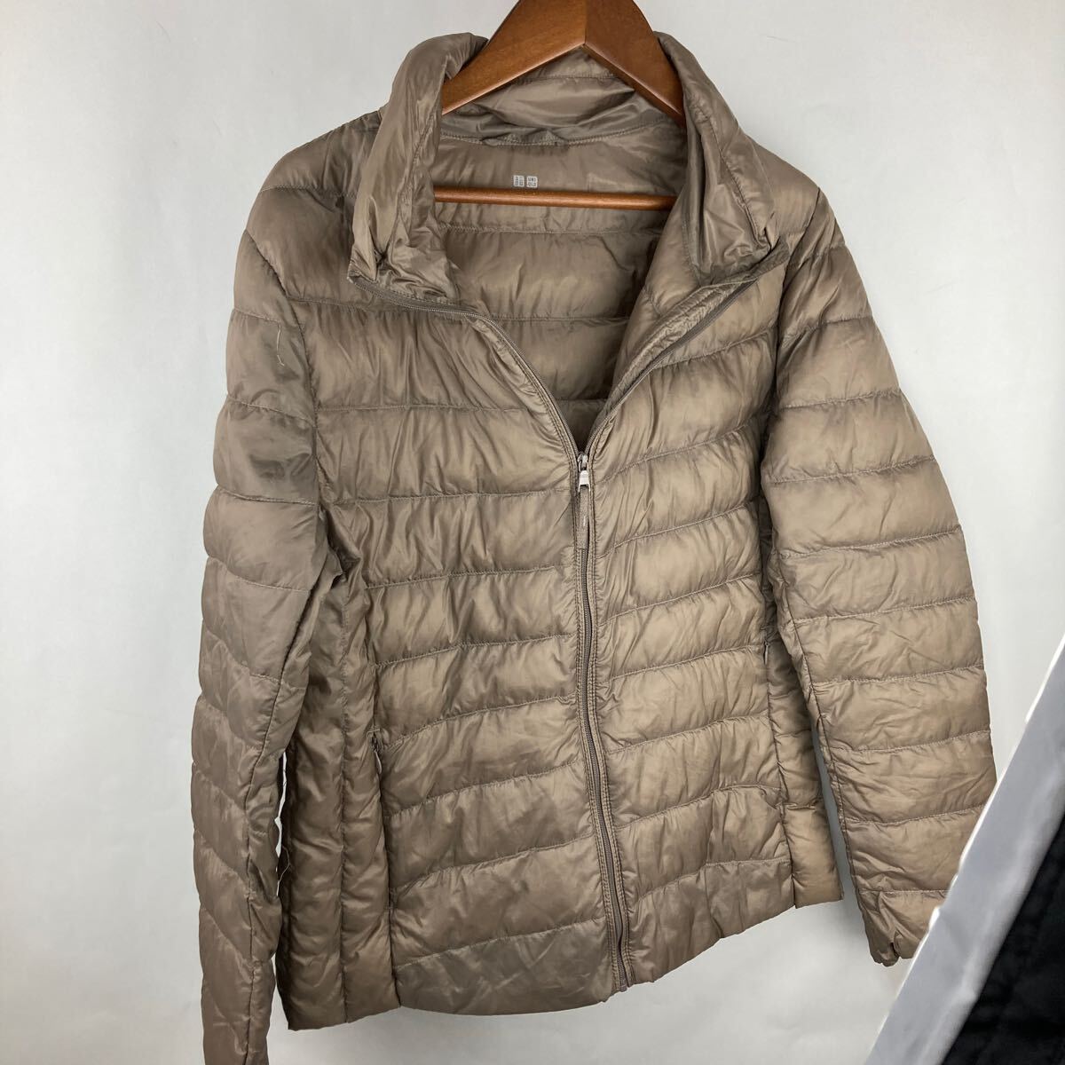 ユニクロ UNIQLO ウルトラライトダウンジャケット ダウンジャケット ウルトラライトダウン ブルゾン アウター 防寒 S レディース拍卖