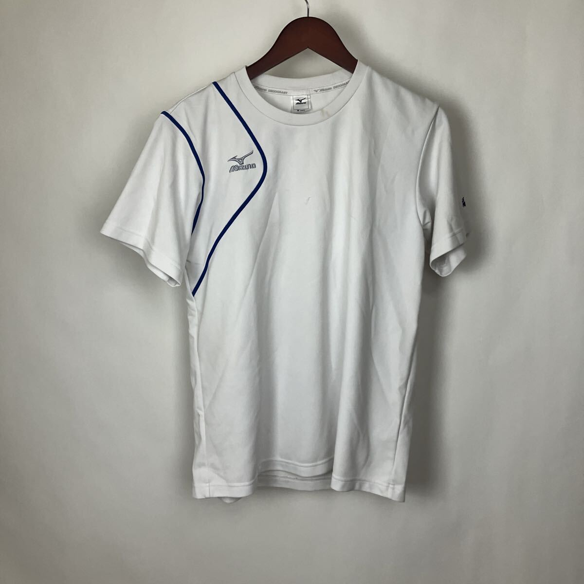 ミズノ MIZUNO 半袖 ホワイト 半袖Tシャツ Tシャツ 白 スポーツウェア トレーニングウェア Mサイズ メンズ 男性向け拍卖