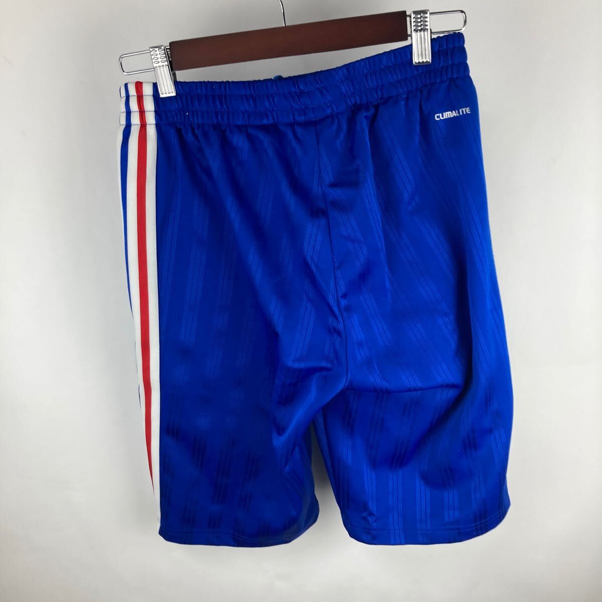 adidas ハーフパンツ アディダス ブルー ヴィンテージ ショートパンツ 青 おすすめ ゲームパンツ スポーツパンツ拍卖