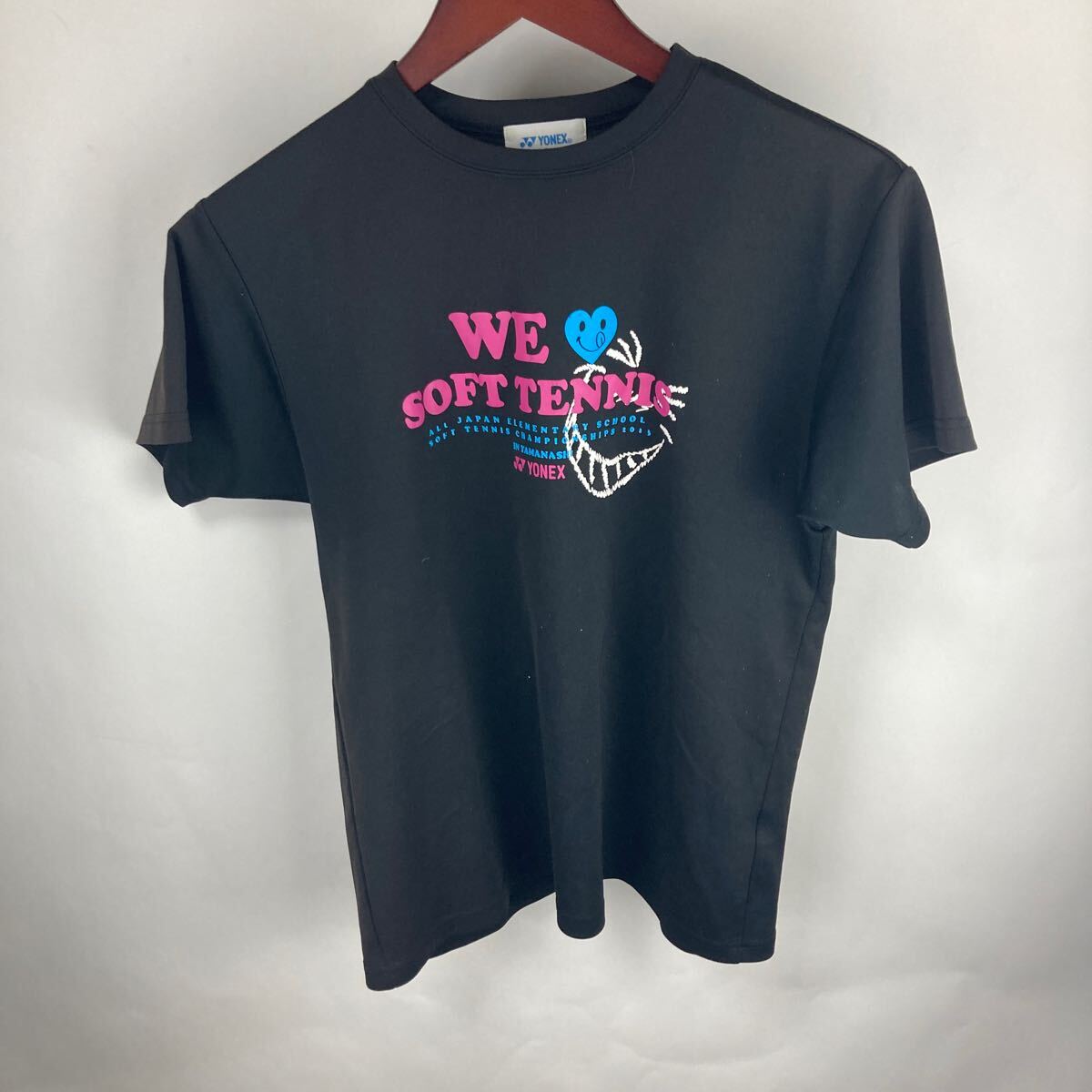 Tシャツ 半袖 ブラック トップス 夏服 半袖Tシャツ YONEX ヨネックス プリントTシャツ プリント S 古着 激安古着拍卖