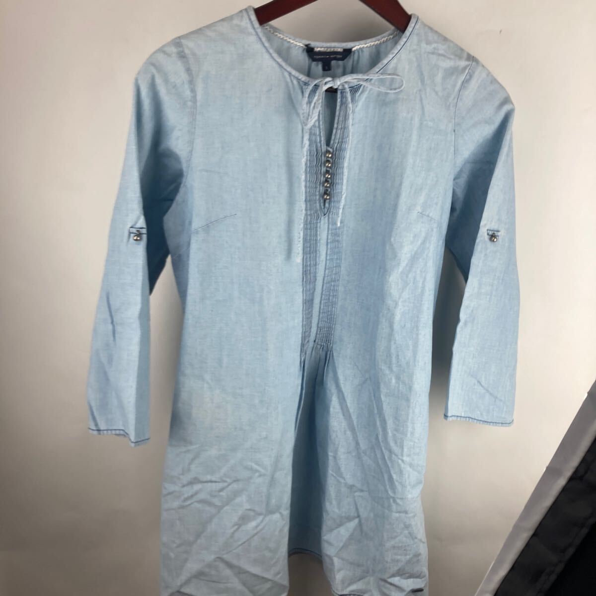 ワンピース デニム 長袖シャツ 青 BLUE ブルー シャツワンピース 長袖 水色 レディース S カジュアル オフィスカジュアル TOMMY HILFIGER拍卖