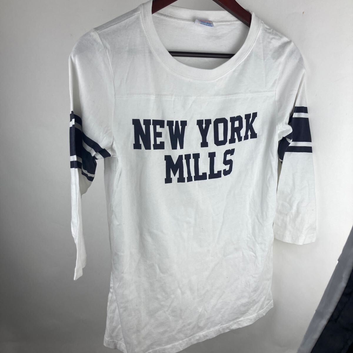 Tシャツ チャンピオン ビンテージ 七分袖 ホワイト 白 Champion M メンズ カジュアル ネイビー 紺色 ワンポイント ロゴ 古着 ライン拍卖