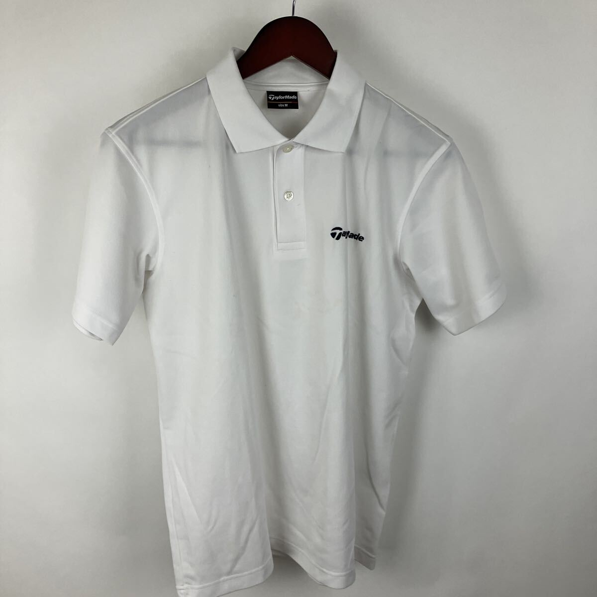 テーラーメイド TaylorMade 半袖ポロシャツ ポロシャツ ホワイト ゴルフ トップス 半袖 スポーツウェア スポーツカジュアル拍卖
