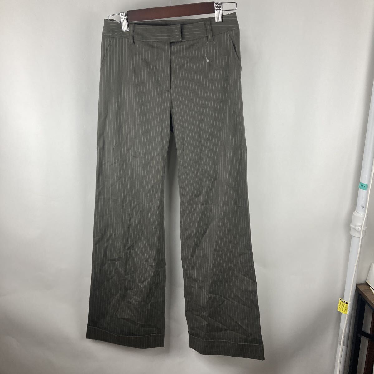 パンツ スラックス グレー ベージュ ストライプ ストレッチ ボトムス ストリート カジュアル系 縦縞 新品未使用 タグ付き M拍卖