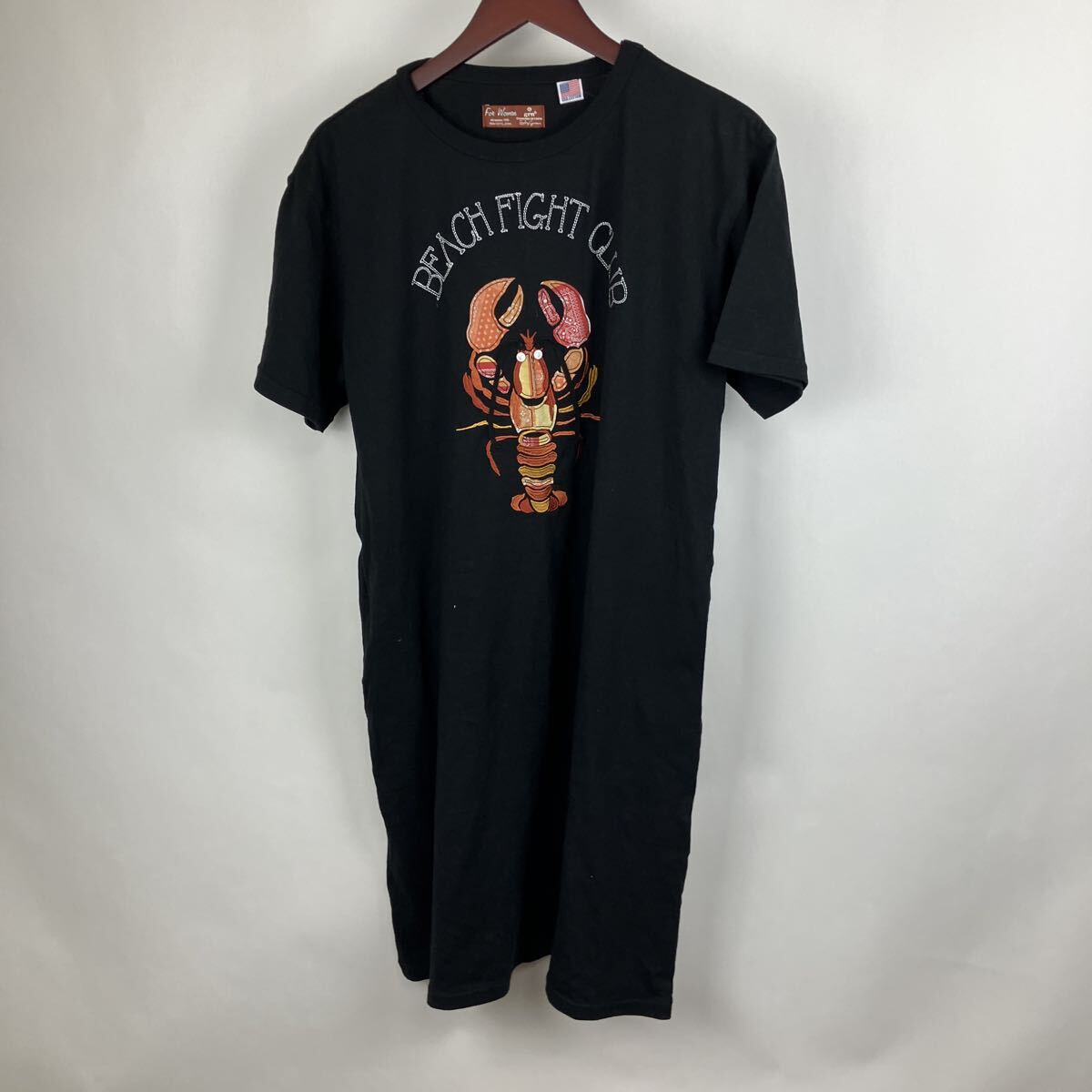 ビーチファイトクラブ ブラック 半袖Tシャツ Mサイズ プリント 黒 Tシャツ 半袖プリントTシャツ 古着 アメリカ古着 ワンピース拍卖