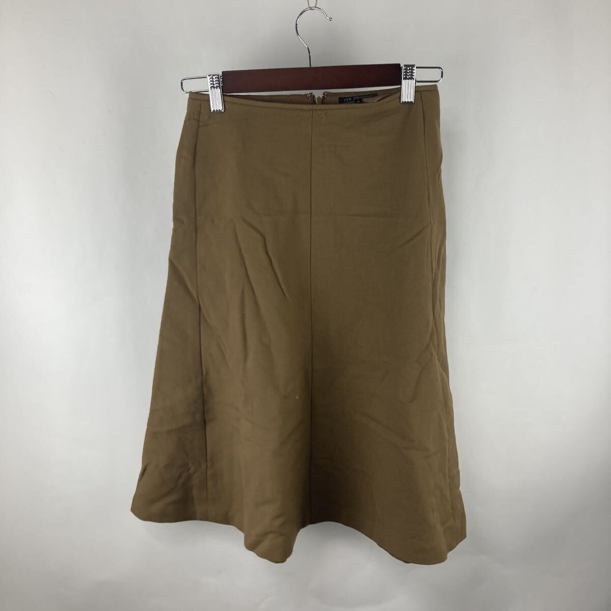 ベージュ スカート ロングスカート ボトムス ひざ丈 ライトブラウン コットン ニット M 婦人服 激安古着 古着卸拍卖