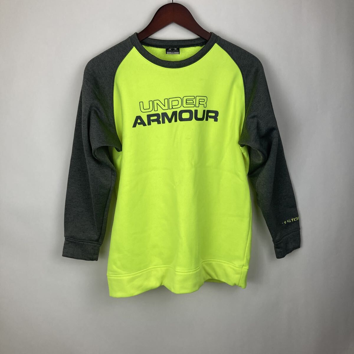 UNDER ARMOUR アンダーアーマー UMBRO Tシャツ アンブロ キッズ服 子供服 長袖 ドライ 蛍光色 スポーツウェア トレーニングウェア プリント拍卖
