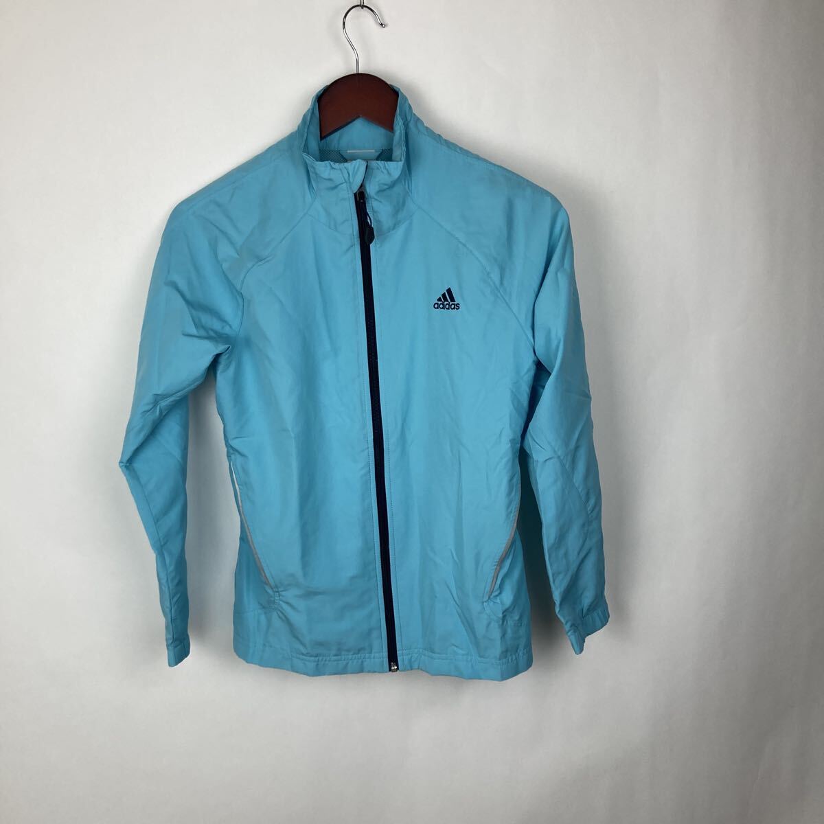 adidas アディダス ジャケット ブルー スポーツウェア ウィンドブレーカー トラックジャケット ジャージ ライトブルート レーニングウェア拍卖