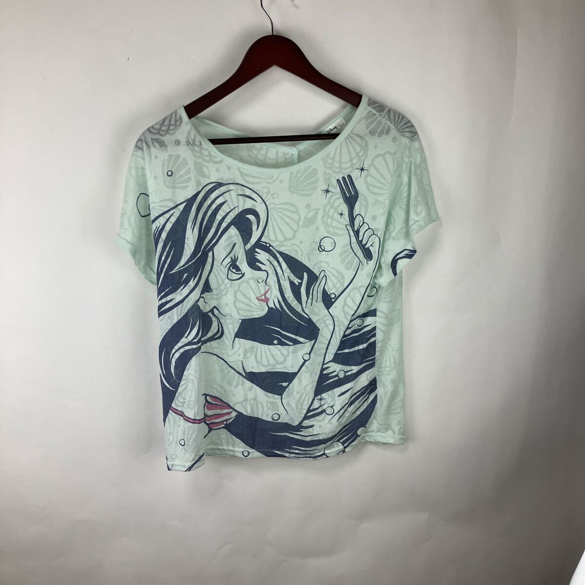 トップス 半袖 Tシャツ カットソー 古着 ディズニー グリーン Lサイズ 大きめサイズ 子供サイズ 夏 ディズニープリンセス拍卖