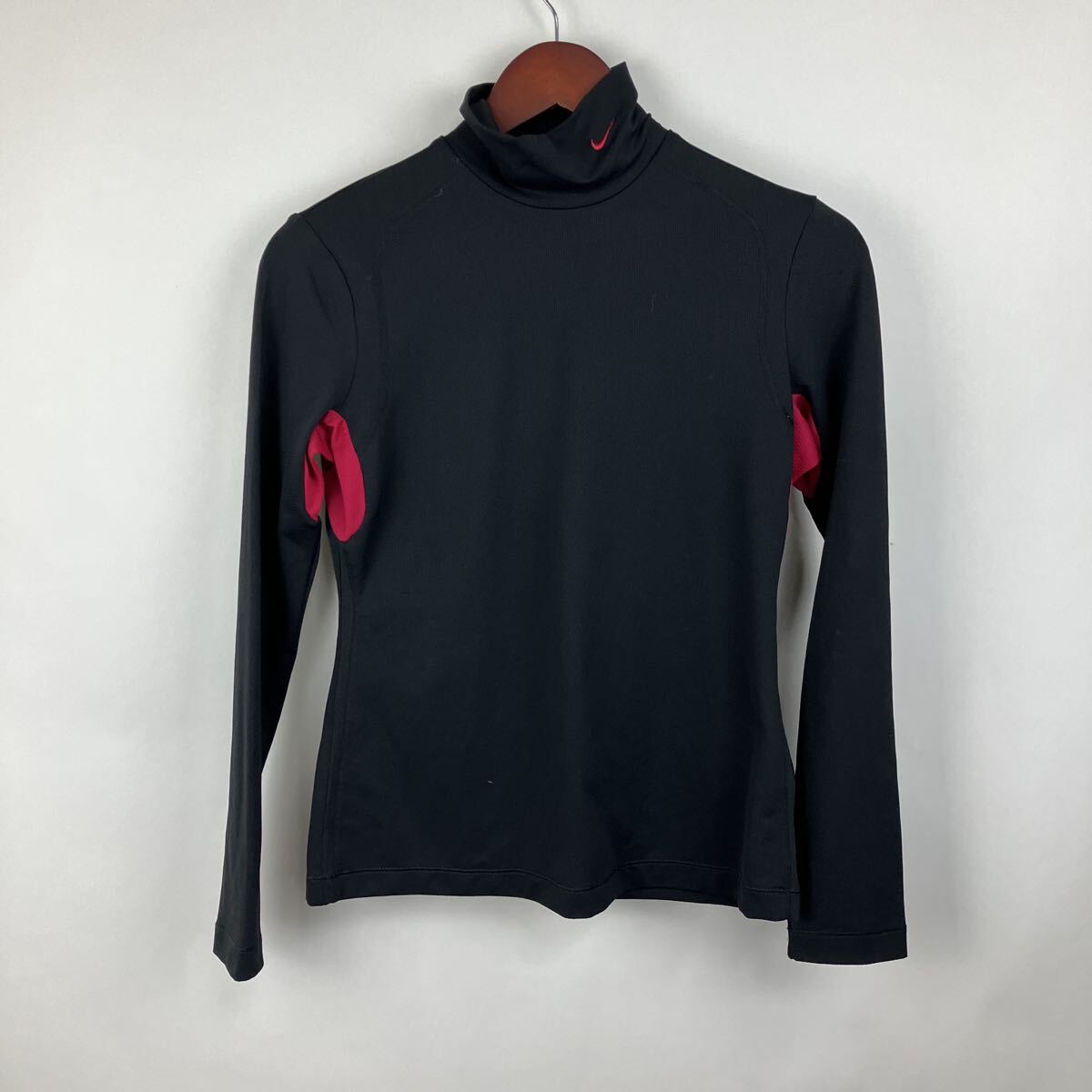NIKE ナイキ ブラック 長袖 インナー ハイネック ロゴ刺繍 長袖インナーシャツ レディース 女性用 女性向け Mサイズ 拍卖