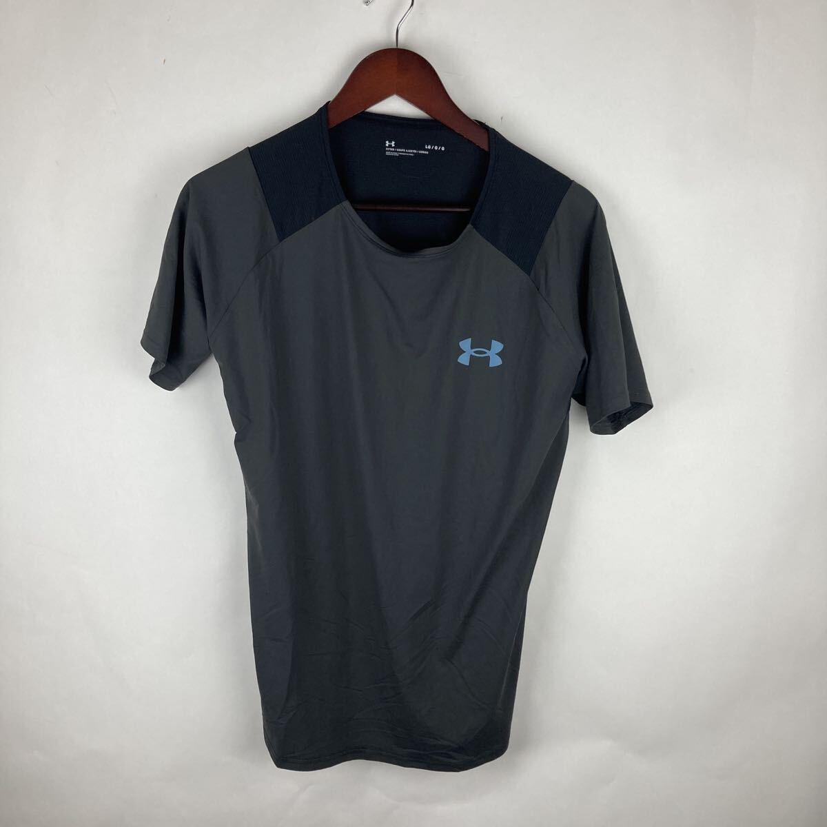 UNDER ARMOUR アンダーアーマー ヒートギア 半袖 コンプレッション アンダーシャツ クルーネイビー L メンズ 通気性 スポーツウェア拍卖