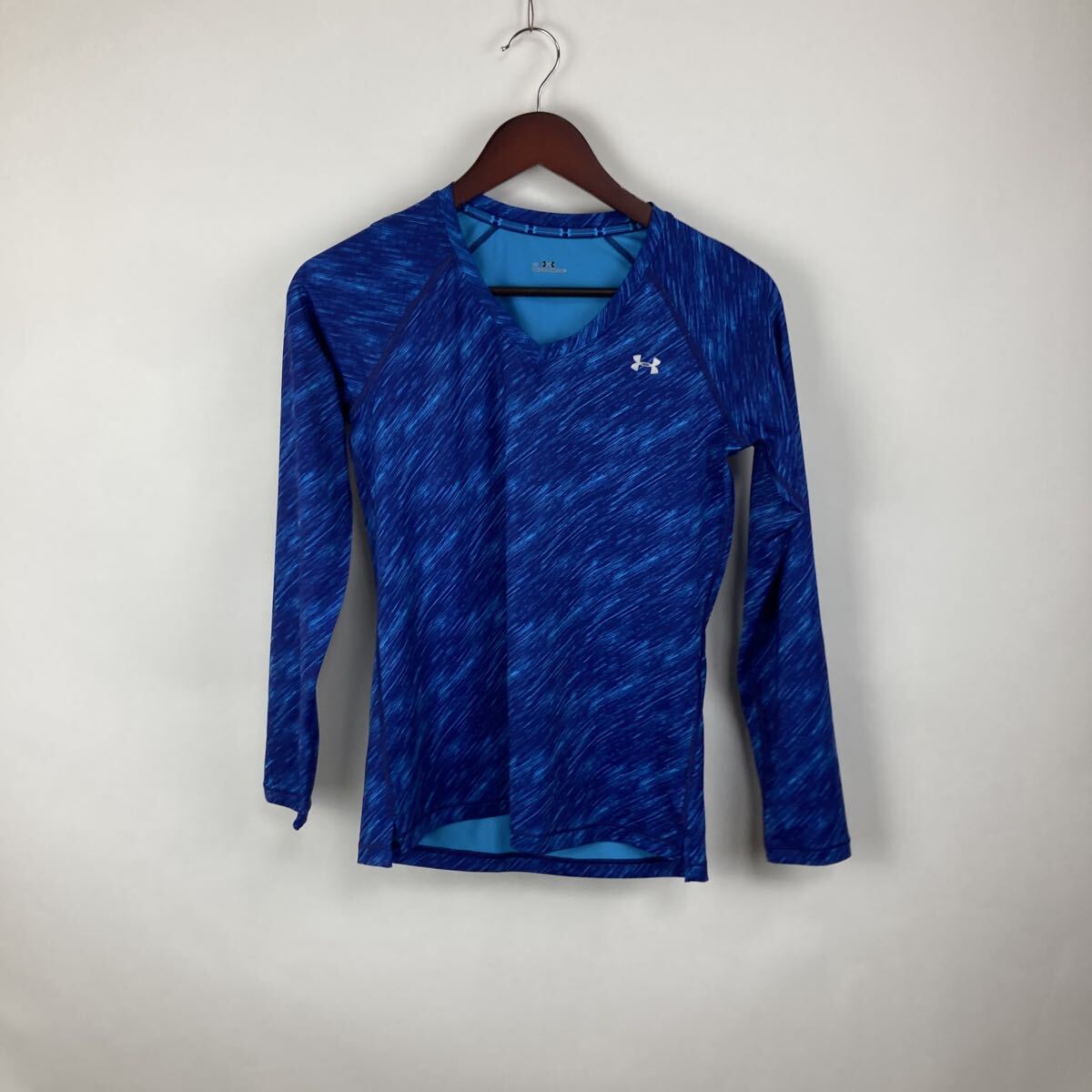 アンダーアーマー UNDER ARMOUR ヒートギア コンプレッション 長袖 インナー ブルー インナーシャツ スポーツウェア トレーニングウェア拍卖
