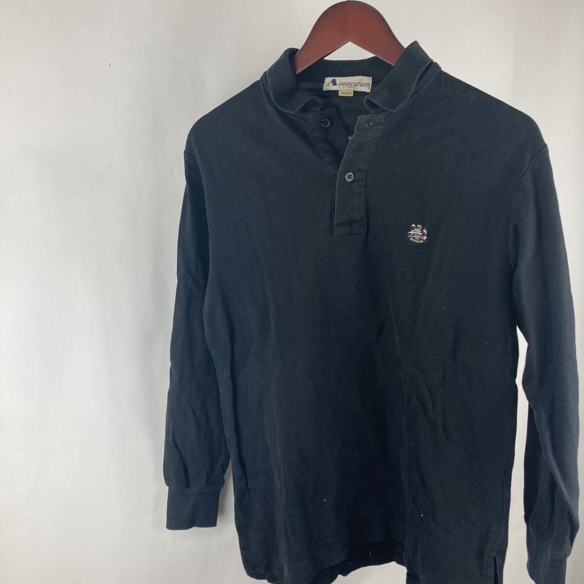 Aquascutum アクアスキュータム 長袖ポロシャツ トップス 黒 長袖シャツ ブラック ポロシャツ 紺色 刺繍 男性用拍卖